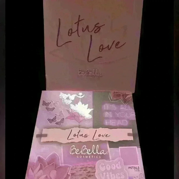 Lotus🪷Eye Shadow Palette, NWT - Picture 2 of 2